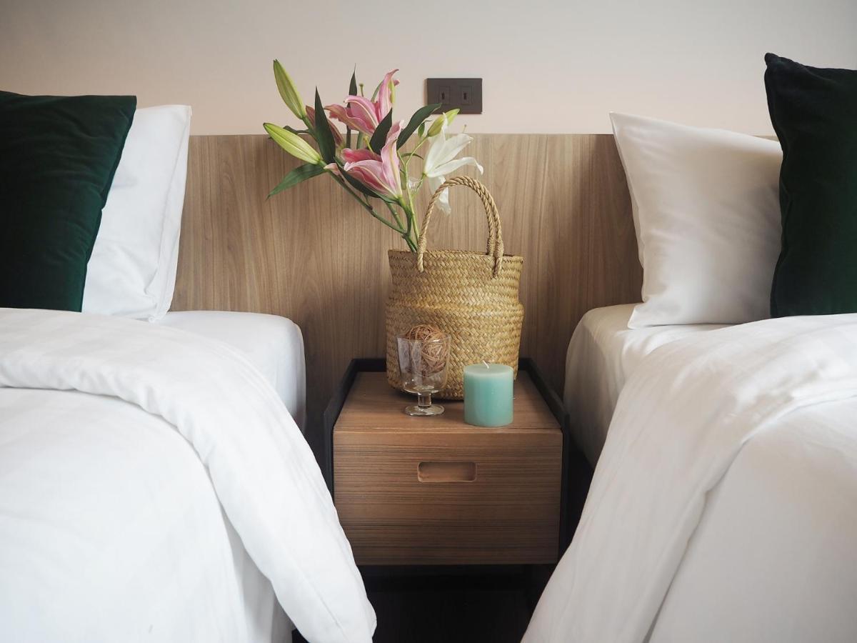 Darley Hotel Chiangmai Chiang Mai Bagian luar foto