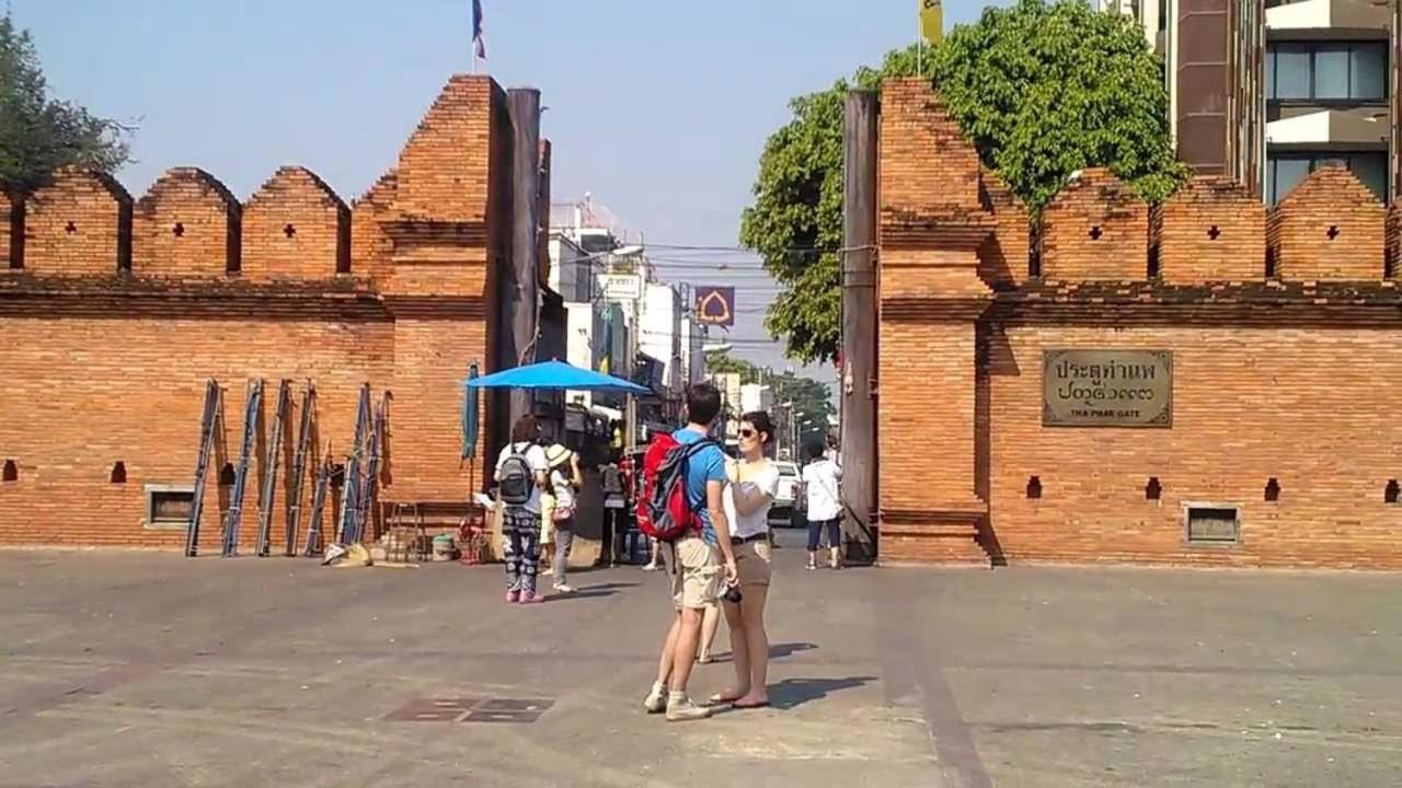 Darley Hotel Chiangmai Chiang Mai Bagian luar foto